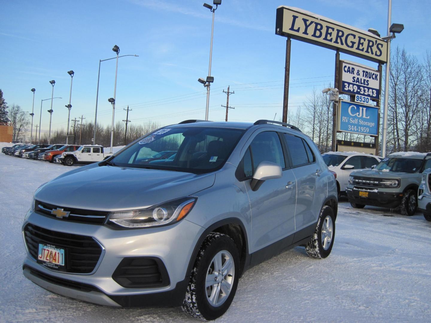 2021 silver /black Chevrolet Trax LT AWD (KL7CJPSM0MB) with an 1.4L L4 DOHC 16V engine, 6A transmission, located at 9530 Old Seward Highway, Anchorage, AK, 99515, (907) 349-3343, 61.134140, -149.865570 - Photo#0